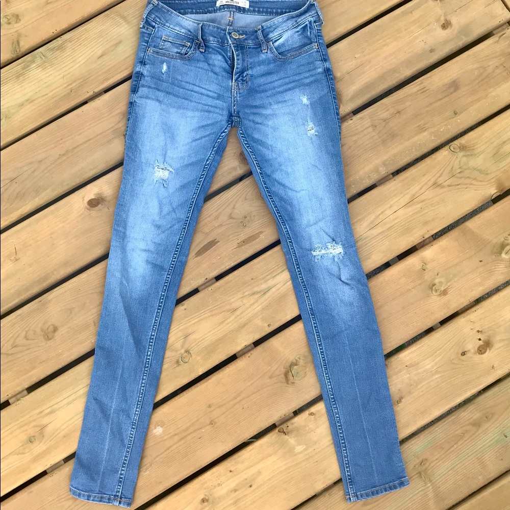 Hollister Skinny Jeans with Slight Distressing
